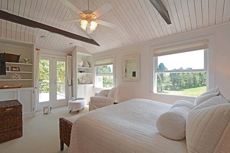 Main house upstairs master with terrace and farm view