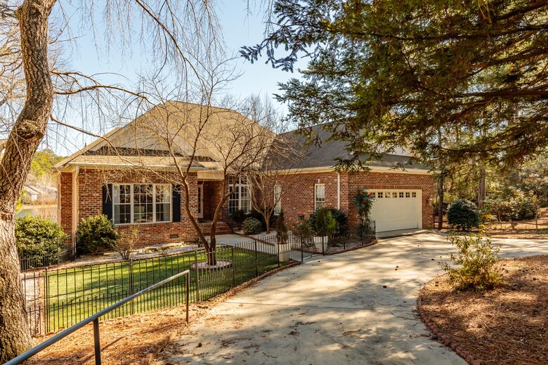 Lakeside in Pinehurst - Pinehurst, North Carolina