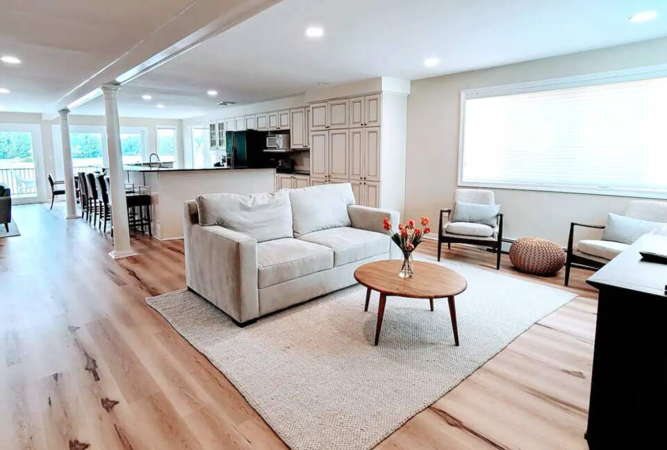 Luxury Lakeside Oasis - Derry, New Hampshire