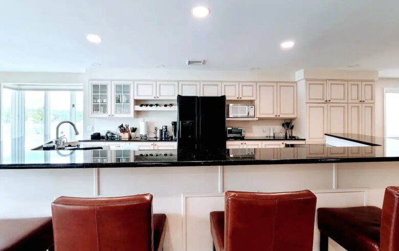 Luxury Lakeside Oasis - Derry, New Hampshire