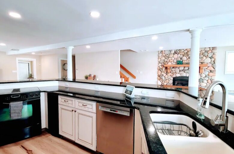 Luxury Lakeside Oasis - Derry, New Hampshire