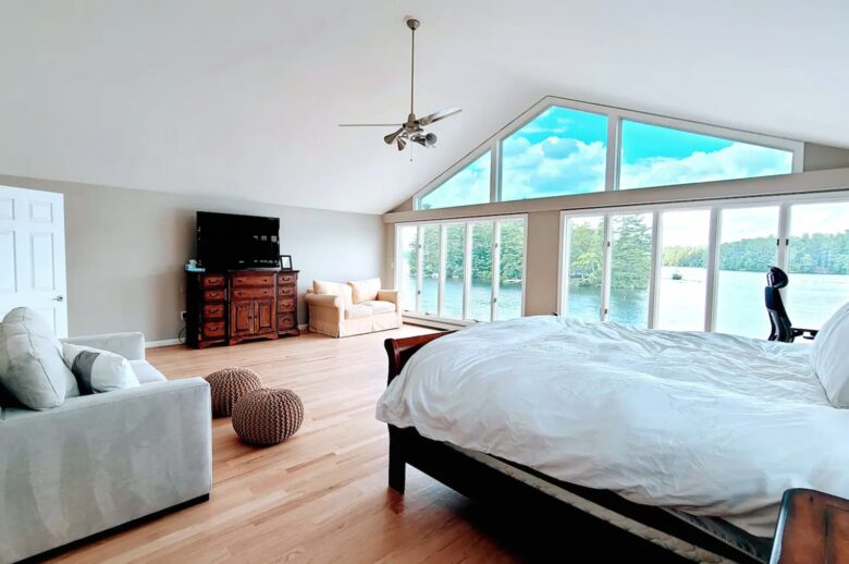 Luxury Lakeside Oasis - Derry, New Hampshire