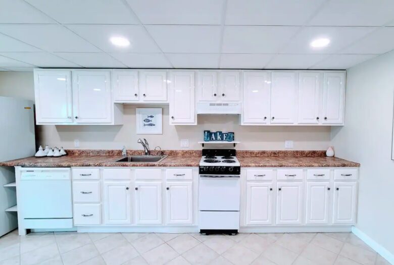 Luxury Lakeside Oasis - Derry, New Hampshire