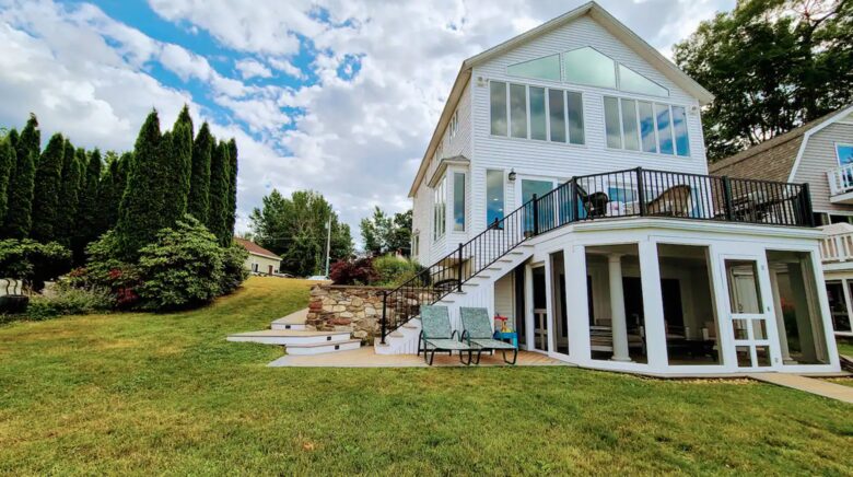 Luxury Lakeside Oasis - Derry, New Hampshire