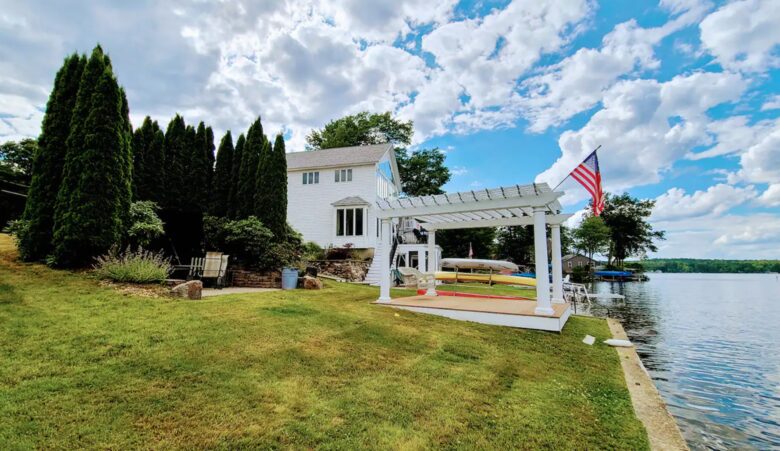 Luxury Lakeside Oasis - Derry, New Hampshire