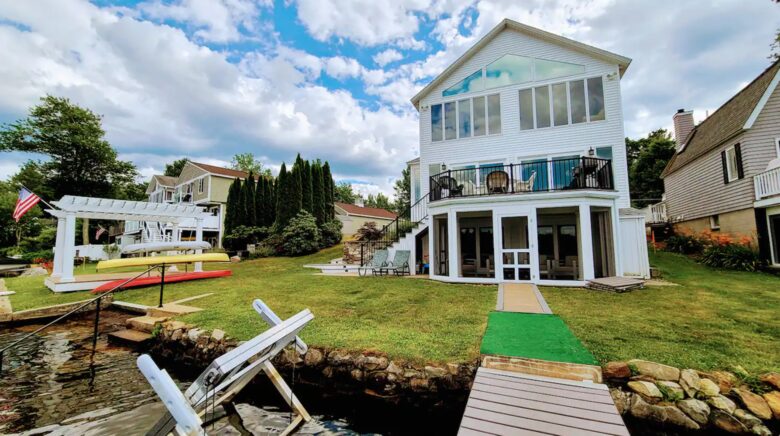 Luxury Lakeside Oasis - Derry, New Hampshire