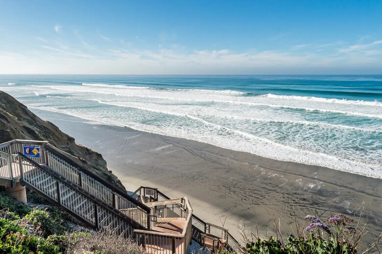 Solana Beach Condo by the Bluffs - Solana Beach, California