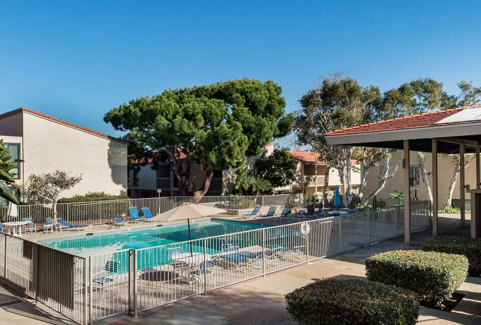 Solana Beach Condo by the Bluffs - Solana Beach, California