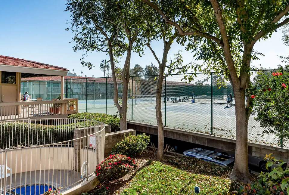 Solana Beach Condo by the Bluffs - Solana Beach, California