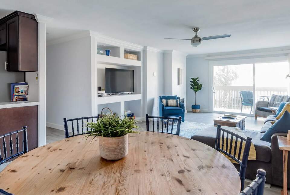 Solana Beach Condo by the Bluffs - Solana Beach, California