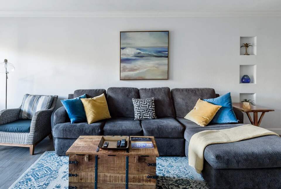 Solana Beach Condo by the Bluffs - Solana Beach, California