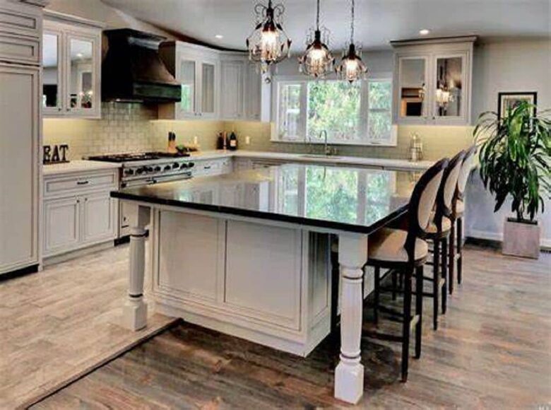 A Private Oasis with Pool, Vineyard, Hot Tub, Bocce & More - Sonoma, California