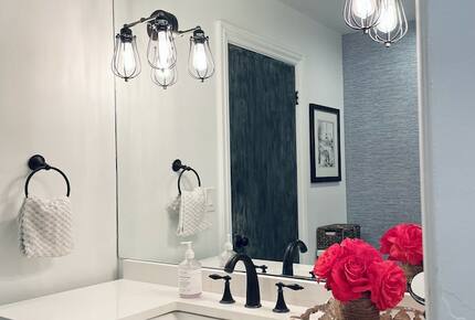 A Private Oasis with Pool, Vineyard, Hot Tub, Bocce & More - Sonoma, California