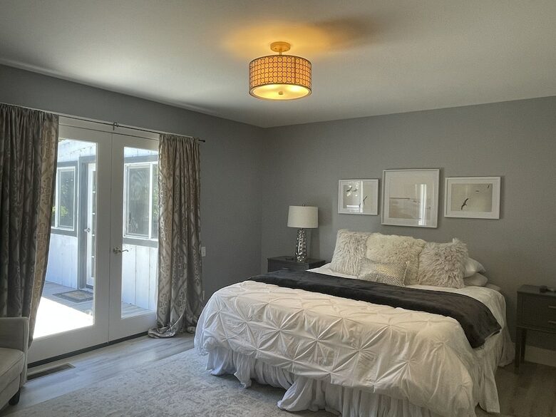 A Private Oasis with Pool, Vineyard, Hot Tub, Bocce & More - Sonoma, California