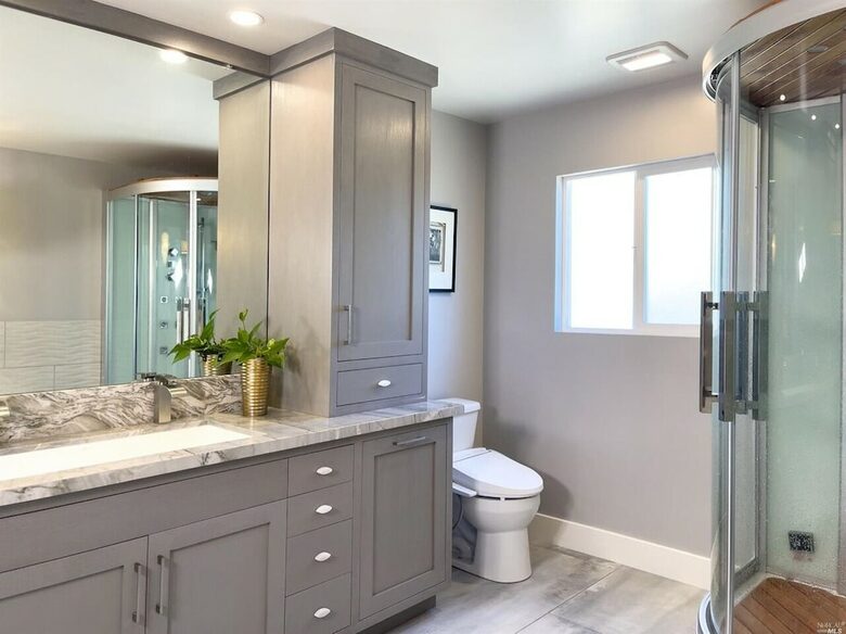 A Private Oasis with Pool, Vineyard, Hot Tub, Bocce & More - Sonoma, California