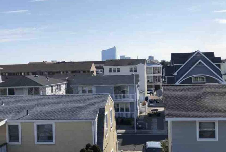Beautiful Beach Condo with Ocean Views - Brigantine, New Jersey