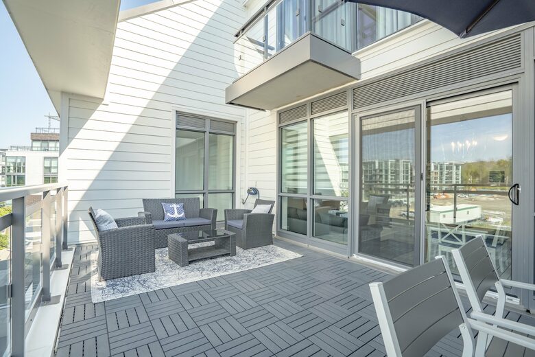 Lovely Two Bedroom Vacation Home in Friday Harbour - Innisfil, Canada