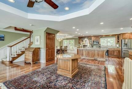 Edgewood Pointe Paradise on Millionaires Row - Alexandria Bay, New York