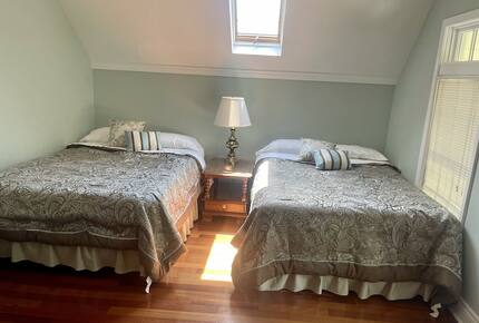 Edgewood Pointe Paradise on Millionaires Row - Alexandria Bay, New York