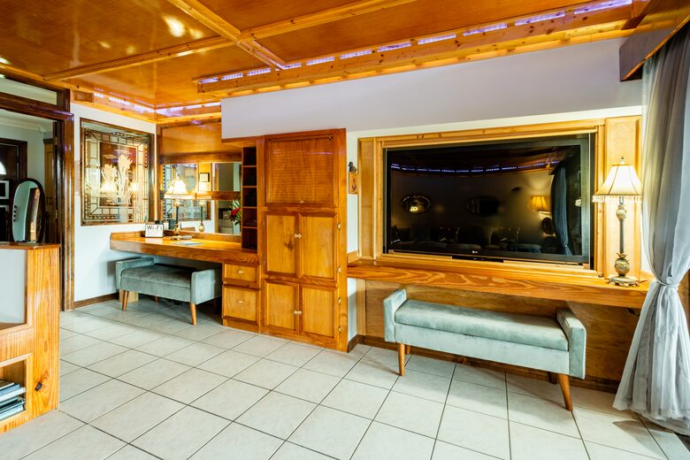 Unique Art Deco Waterfront Getaway - Marco Island, Florida