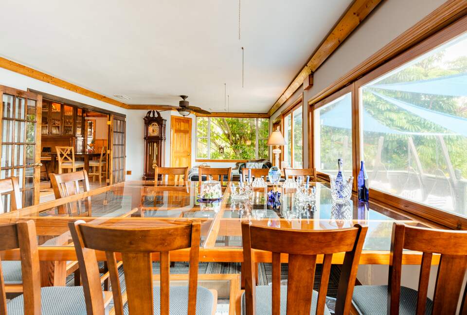 Unique Art Deco Waterfront Getaway - Marco Island, Florida