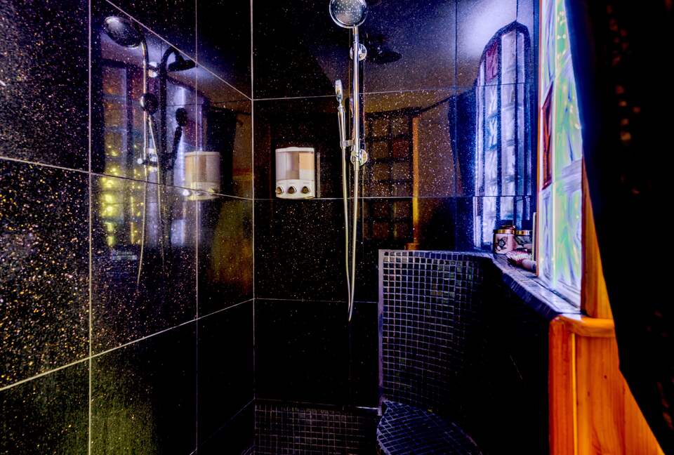 Unique Art Deco Waterfront Getaway - Marco Island, Florida