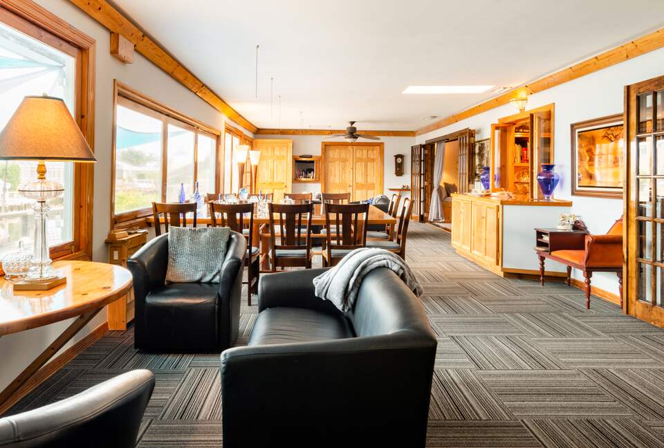 Unique Art Deco Waterfront Getaway - Marco Island, Florida