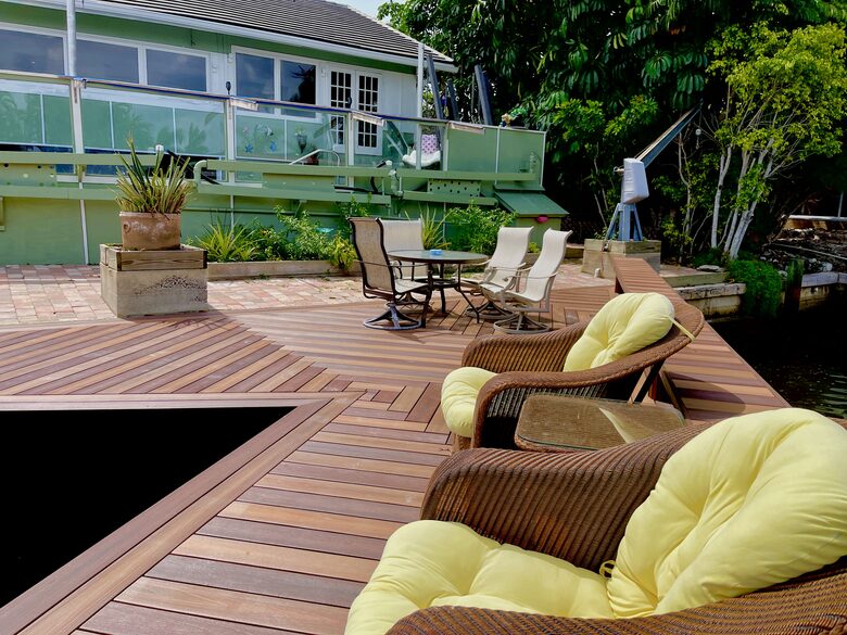 Unique Art Deco Waterfront Getaway - Marco Island, Florida