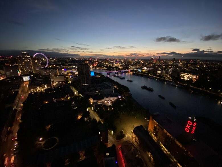 Iconic South Bank Tower Luxury Apartment - London, United Kingdom