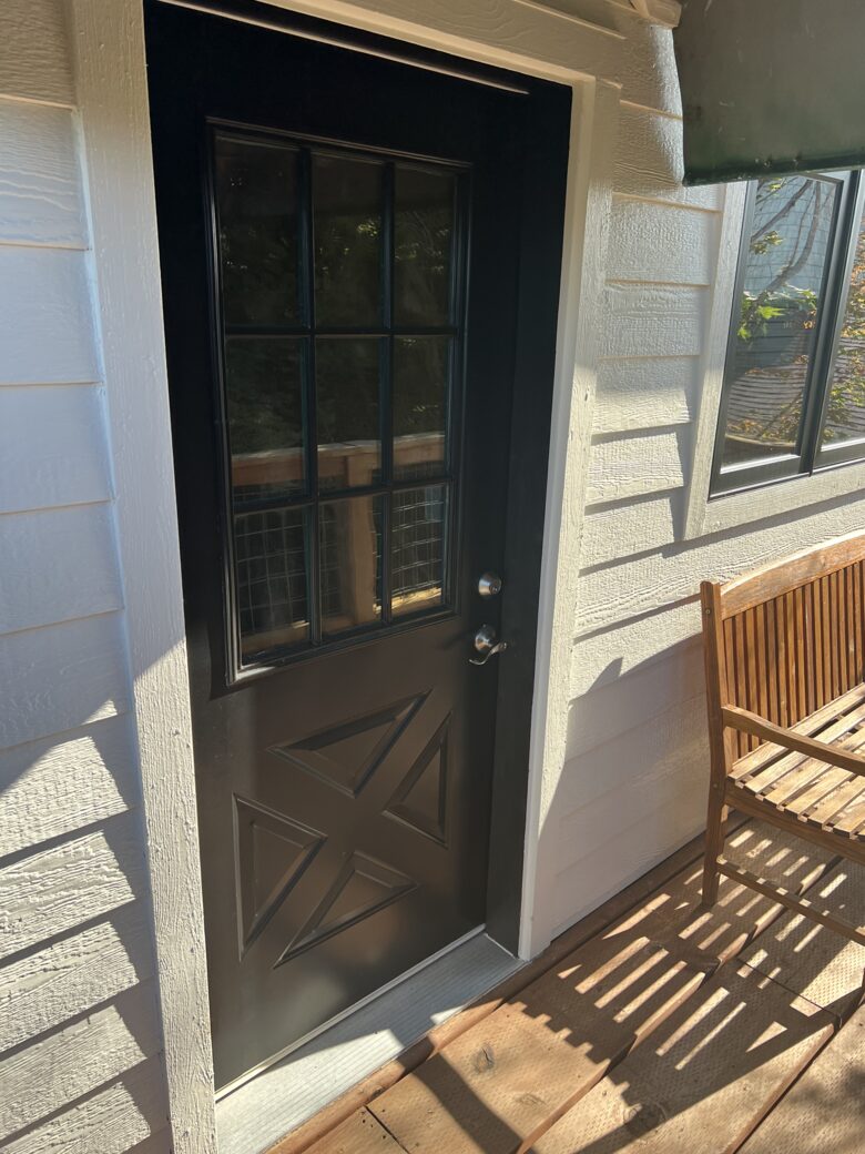 Belfair Waterfront Beach Lodge - Belfair, Washington