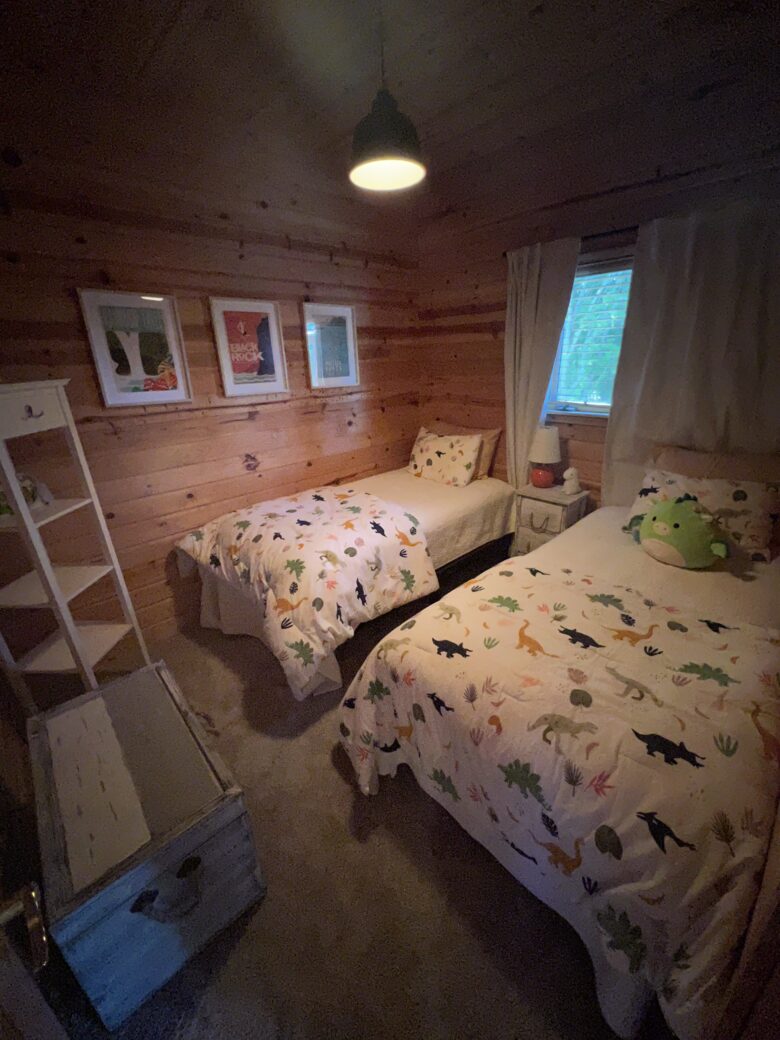 Belfair Waterfront Beach Lodge - Belfair, Washington