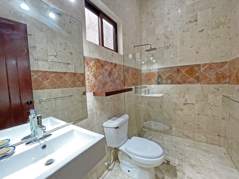 Casa Madreselva - Valladolid, Mexico