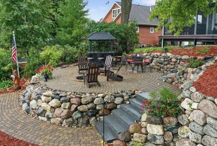 Cozy Lakefront Escape with a Home Theater - Dassel, Minnesota