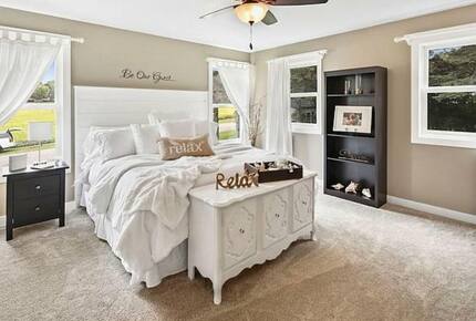 Cozy Lakefront Escape with a Home Theater - Dassel, Minnesota