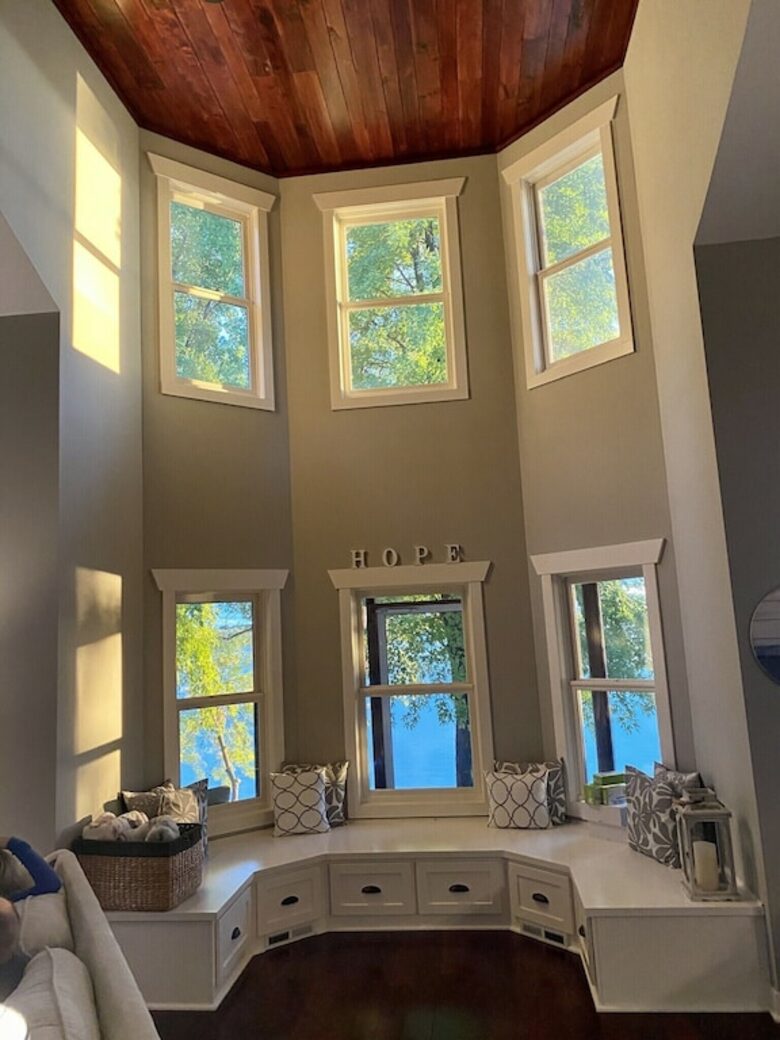 Cozy Lakefront Escape with a Home Theater - Dassel, Minnesota