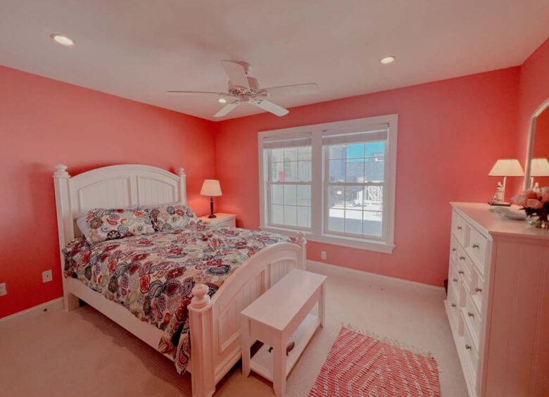 Quaint Townhome In the Heart of Avalon - Avalon, New Jersey