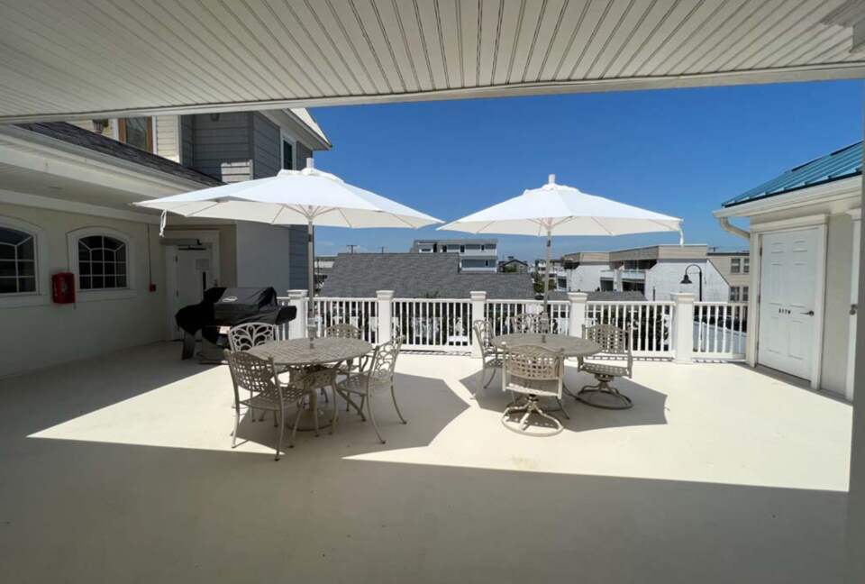 Quaint Townhome In the Heart of Avalon - Avalon, New Jersey