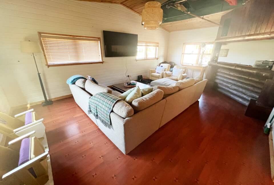 Belfair Waterfront Beach Lodge - Belfair, Washington