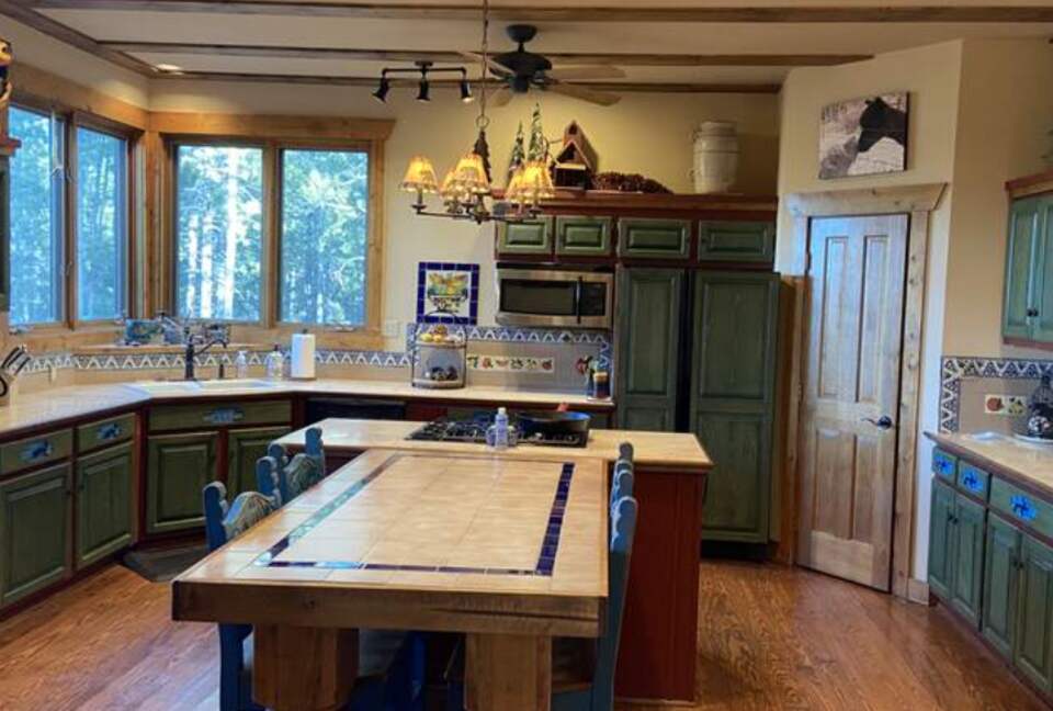 Exquisite Mountain Lodge with Stunning Views - Bailey, Colorado