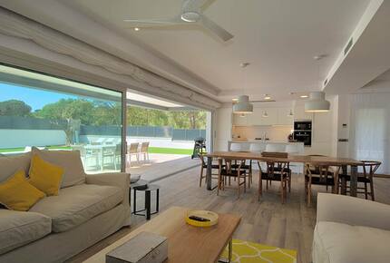 Villa Prat-Xirlo - Calella de Palafrugell, Spain