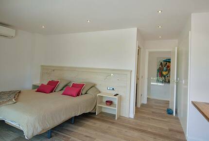 Villa Prat-Xirlo - Calella de Palafrugell, Spain