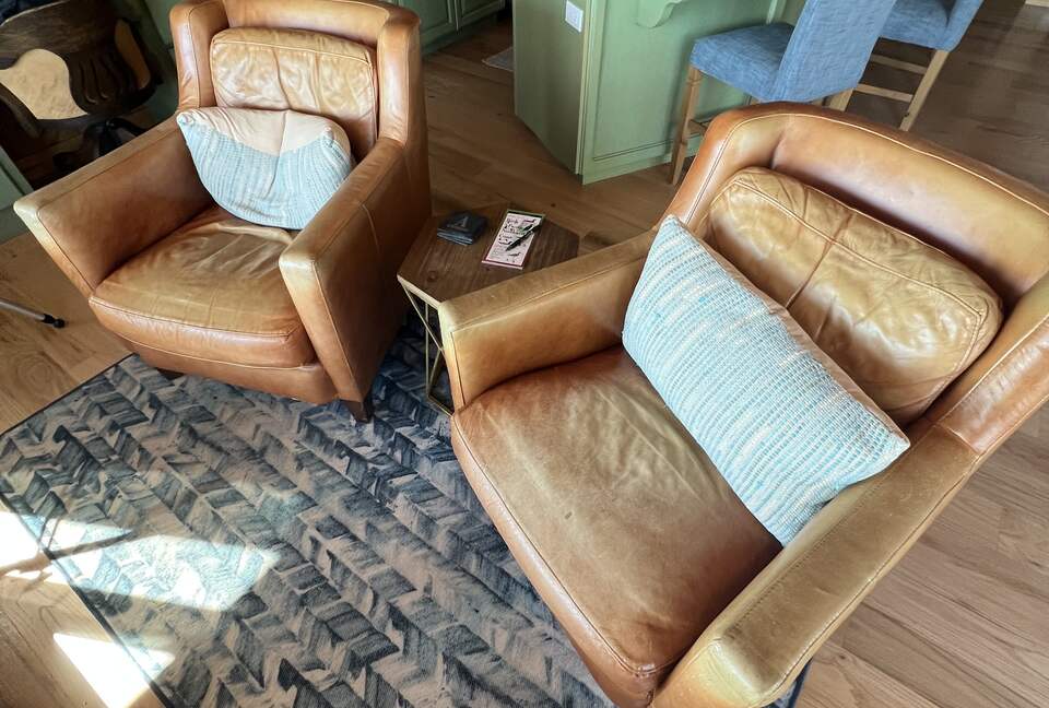 Belfair Waterfront Beach Lodge - Belfair, Washington