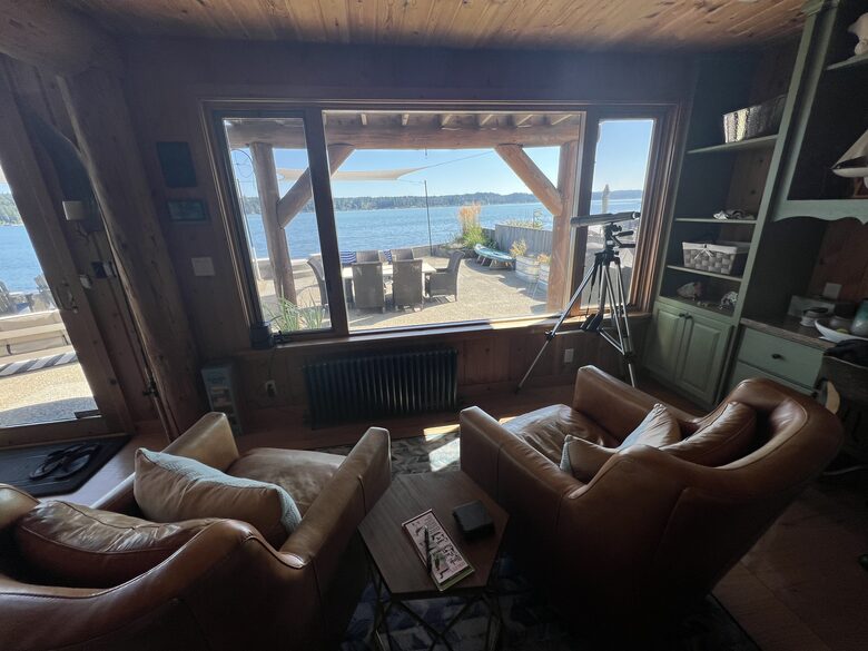 Belfair Waterfront Beach Lodge - Belfair, Washington