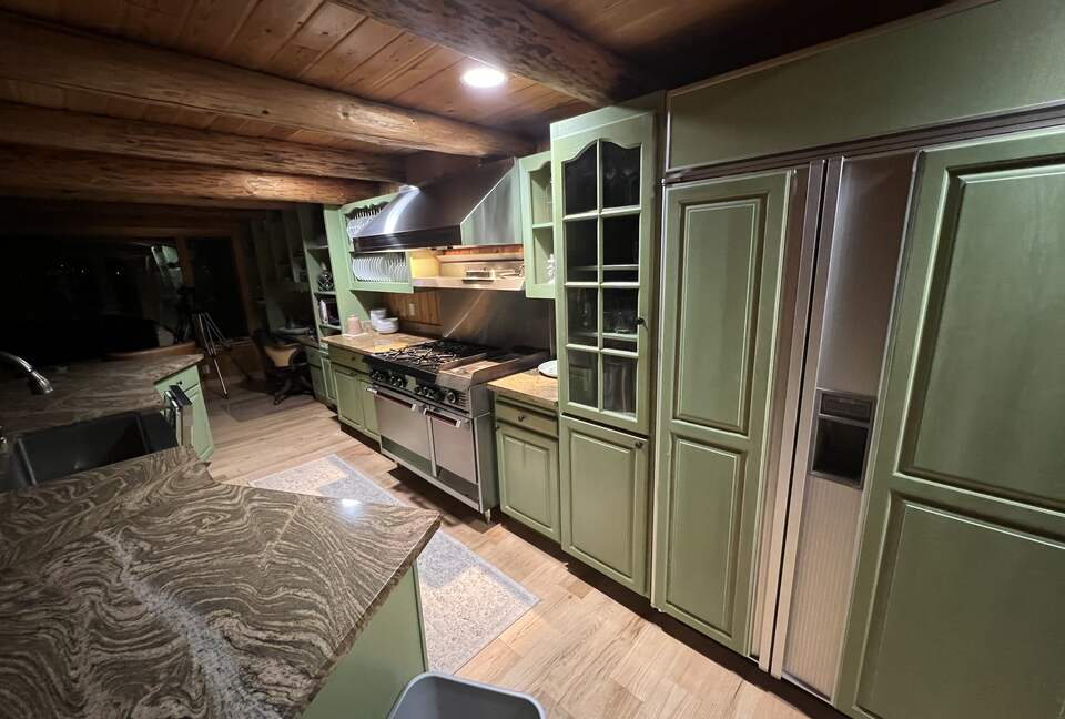 Belfair Waterfront Beach Lodge - Belfair, Washington