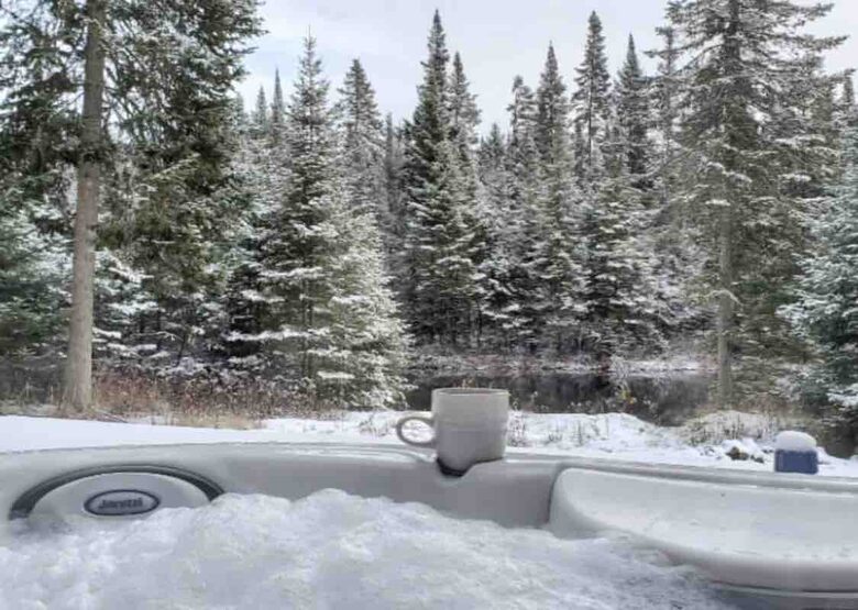 Waterfront Cabin Minutes to Mont Tremblant Ski Resort - Lac-Supérieur, Canada