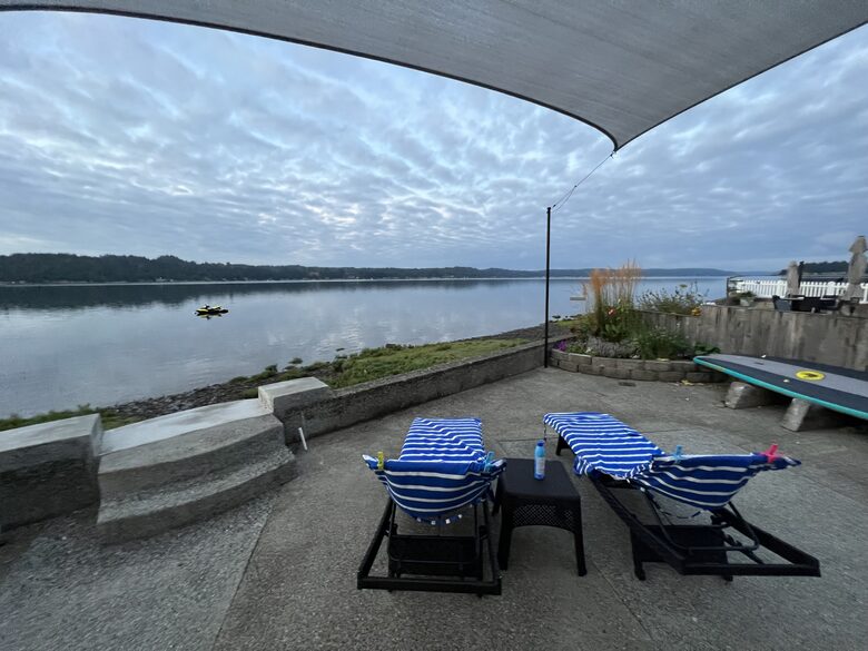 Belfair Waterfront Beach Lodge - Belfair, Washington
