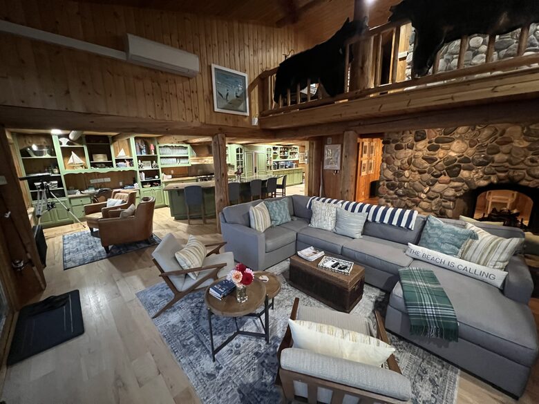 Belfair Waterfront Beach Lodge - Belfair, Washington