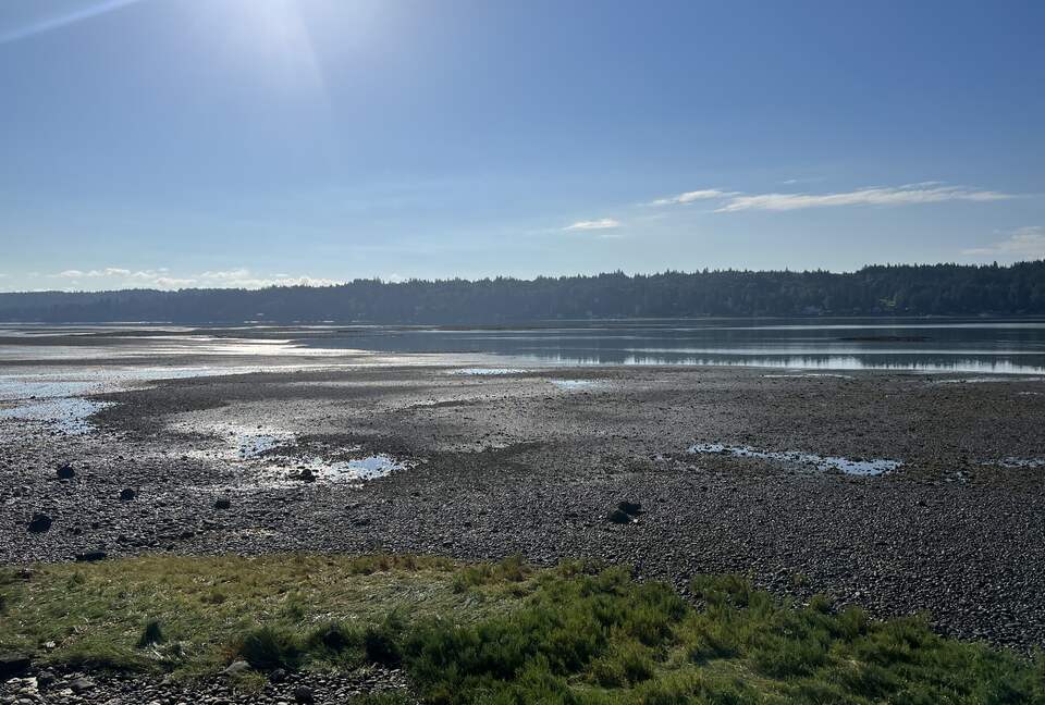 Belfair Waterfront Beach Lodge - Belfair, Washington