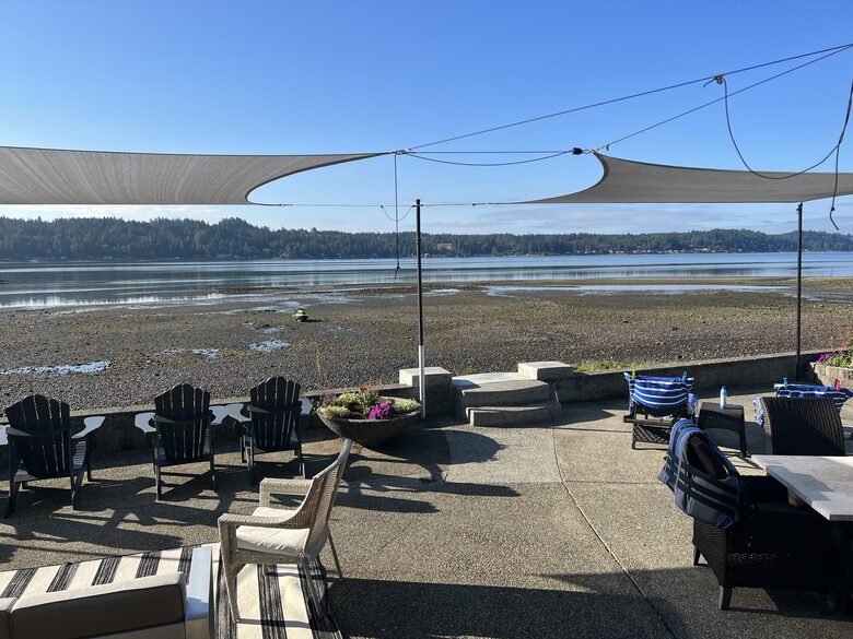 Belfair Waterfront Beach Lodge - Belfair, Washington