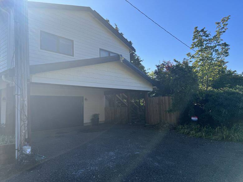 Belfair Waterfront Beach Lodge - Belfair, Washington